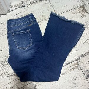 Women's high rise flare Frayed Hem Jeans